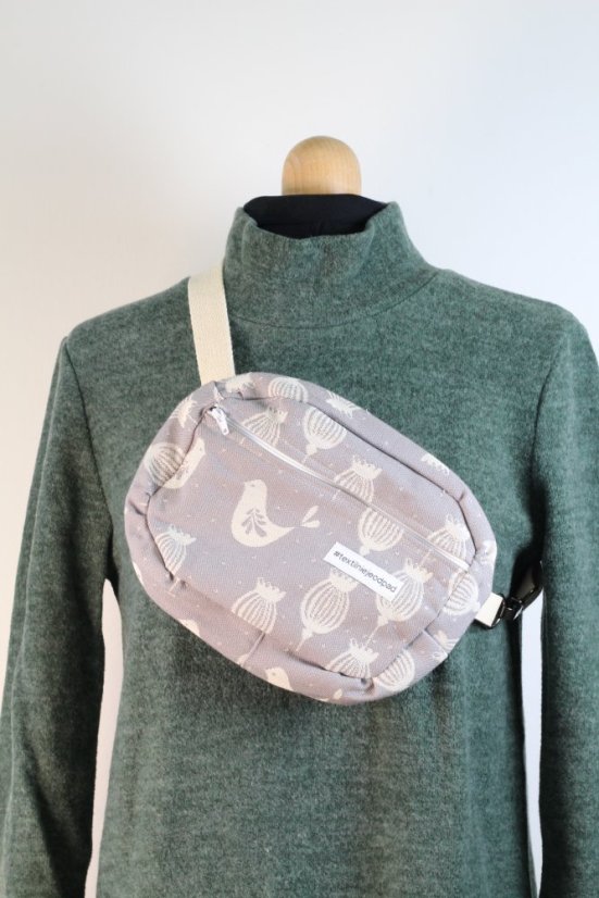 ĽADVINKA crossbody z odrezku šatky SESTRICE