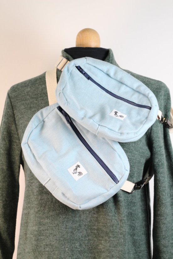 ĽADVINKA crossbody z odrezku šatky SESTRICE