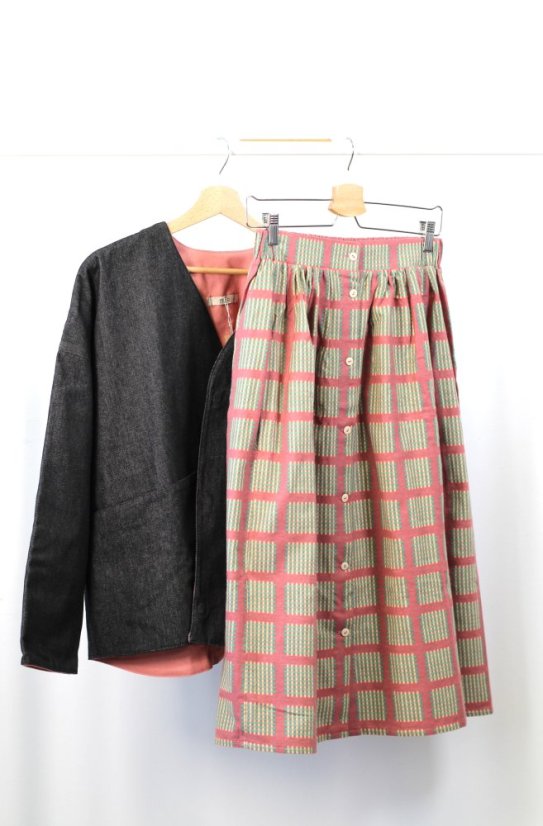 dámska bunda, flanelová sukňa MILE KIDS CLOTHING