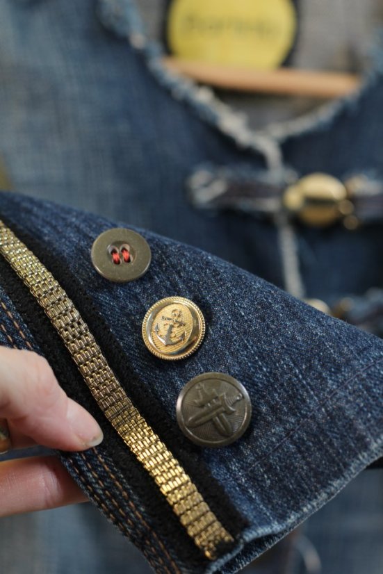 dámska dizajnová riflová bunda, rifle, tileko, dizajnová sukňa EXTRAVAGANCIA vol.4
